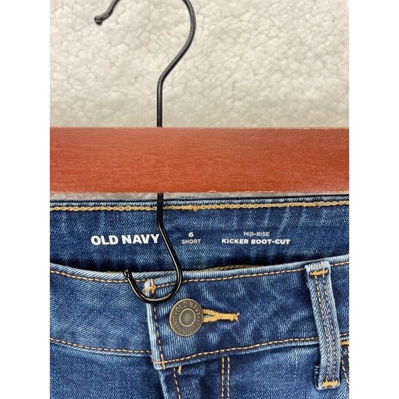 Old Navy Kicker Bootcut Jeans Women’s Size 6 Long Blue Mid Rise Medium Wash - Picture 5 of 7
